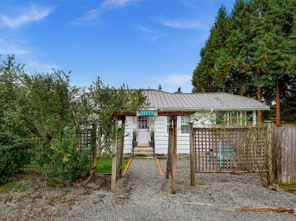 32175 E Bird Street, Carnation, WA 98014