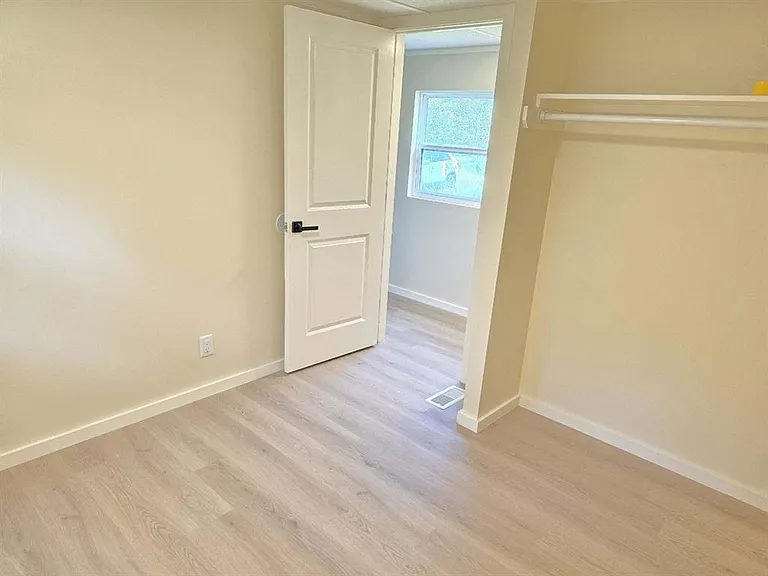 5060 Evergreen Forest Ln — Photo 16