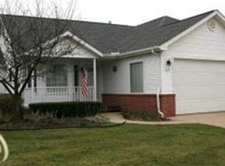 1124 Curzon St, Howell, MI 48843