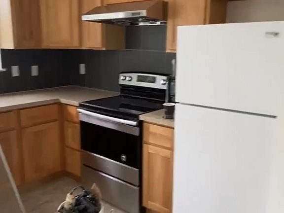 5th image of 1567 Market St APT 3