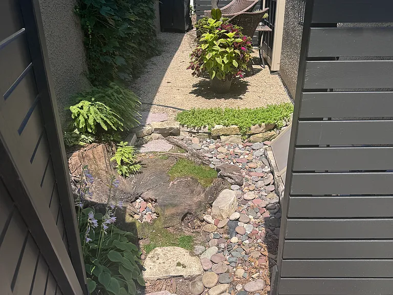 514 W 39th St — Photo 30