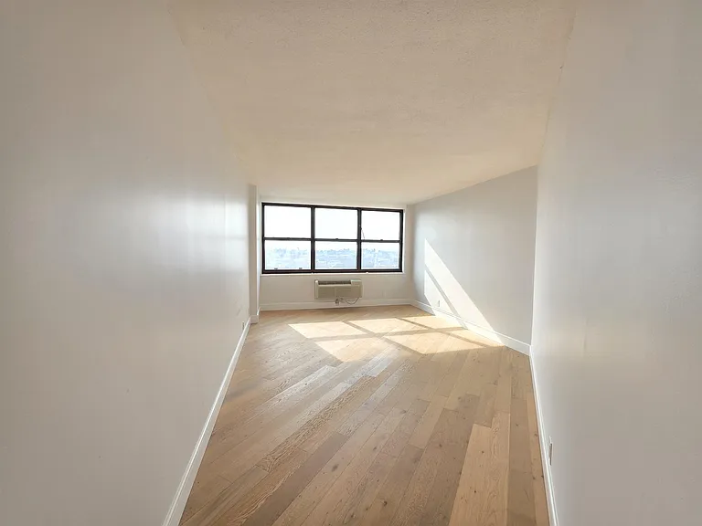 7004 Boulevard East #37A — Photo 13