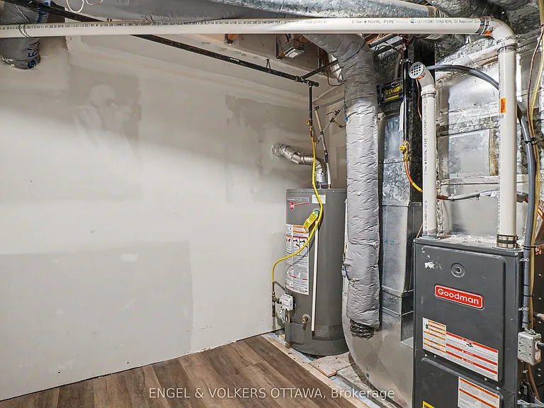 524 Penhill Ave — Photo 16