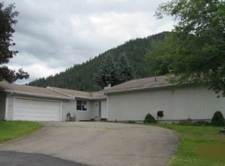 207 W Oak Ave, Osburn, ID 83849