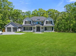 293 Beaver Dam Rd, Brookhaven, NY 11719