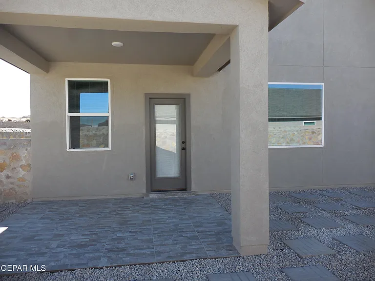 12817 Giovanni Grajeda Ave — Photo 30