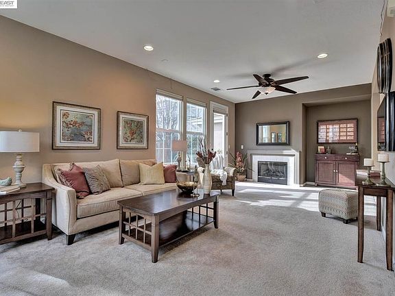 4th image of 5726 Old Westbury Way