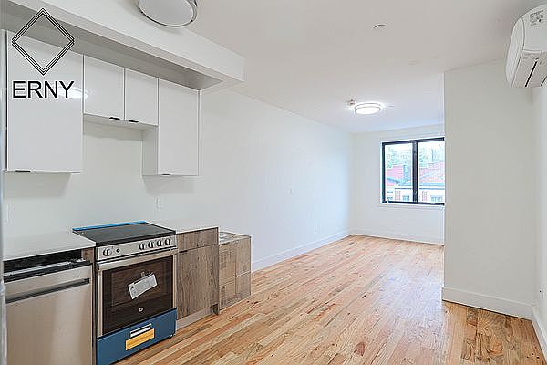 1st image of 1603 Lincoln Pl #3D