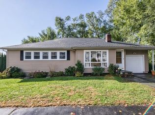 20 Garden Rd, Marblehead, MA 01945