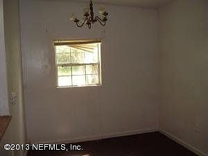 3rd image of 1007 Hood Ave