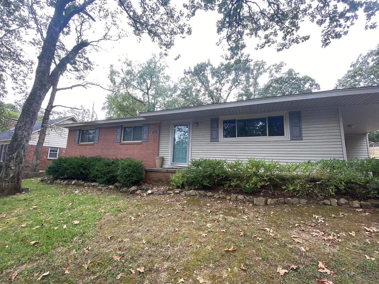 3805 Loch Ln — Photo 2
