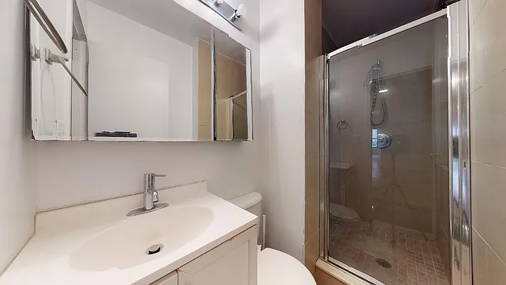 Rented by Bond New York | media 24