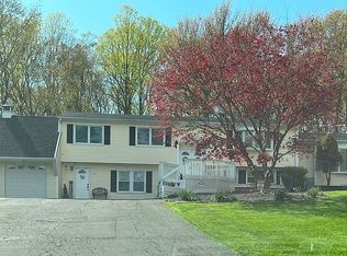 52 Timberlane Dr, Shelton, CT 06484