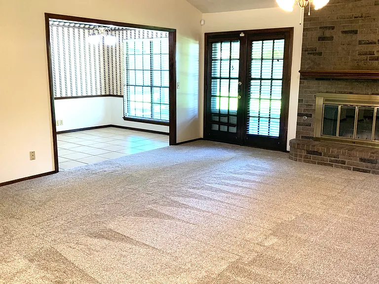 7024 Westbury Dr — Photo 5