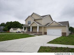 309 Glenn Dr, Chatham, IL 62629