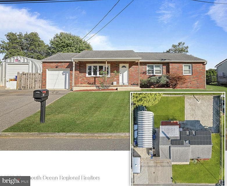 1st image of 921 Windward Ave