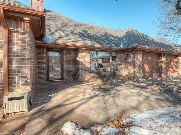 2nd image of 2724 Quail Ridge St