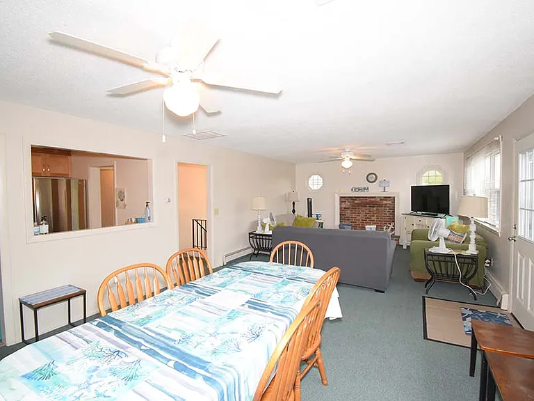 45 Sylvan Rd — Photo 37