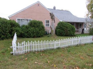 2420 15th Ave, Menominee, MI 49858