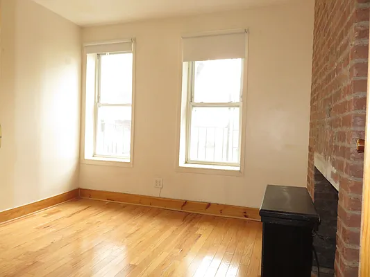 Rented by Rennit Inc. | media 8