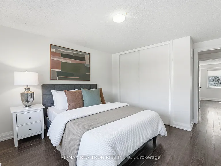 117 Cardinal Cres #UPPER — Photo 29