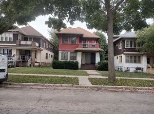 2819 N 49th St, Milwaukee, WI 53210