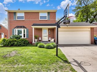 4772 Marian Ave, Warren, MI 48092