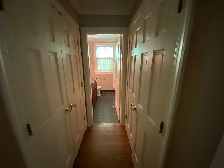518 Huckleberry Rd — Photo 10