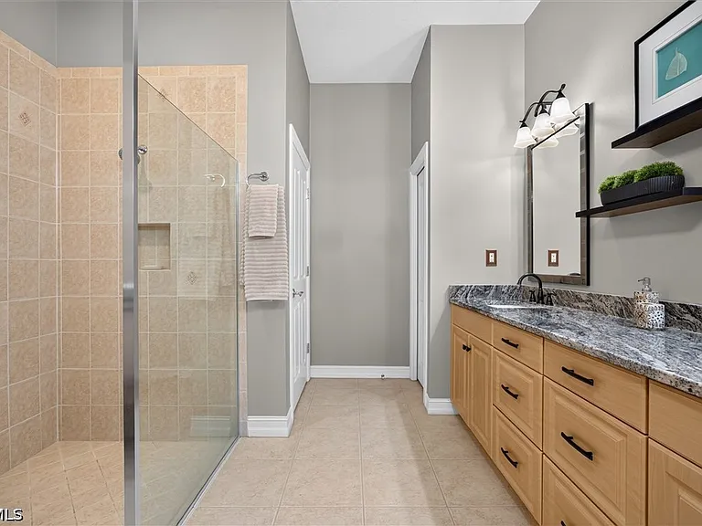 3261 Orangetree Bnd — Photo 25