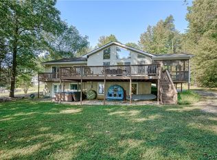 192 Busbees Point Rd, Bumpass, VA 23024