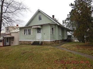 910 Vogan St, New Castle, PA 16101