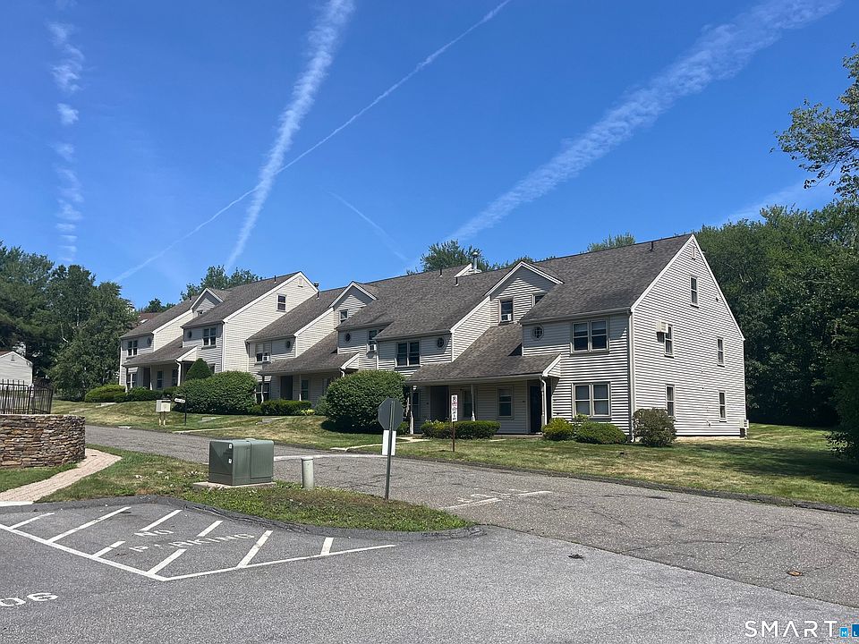 1st image of 407 Village Drive #407