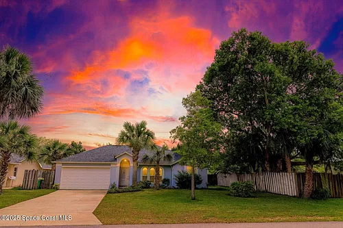 106 Delvalle St Photo 1