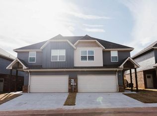 2172 Camino Del Plaza Ln Ln, Edmond, OK 73013