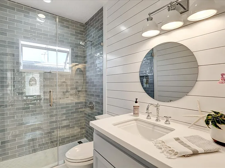 425 1/2 Fernleaf Ave #B — Photo 16