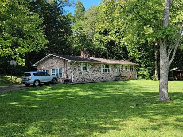 7101 Rollins Rd, Knoxville, TN 37918