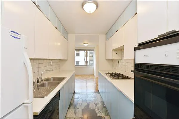 Sold by Zgodny Real Estate | media 13