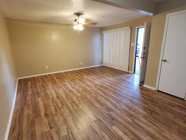 Kennedy Ridge Apartments — Photo 10