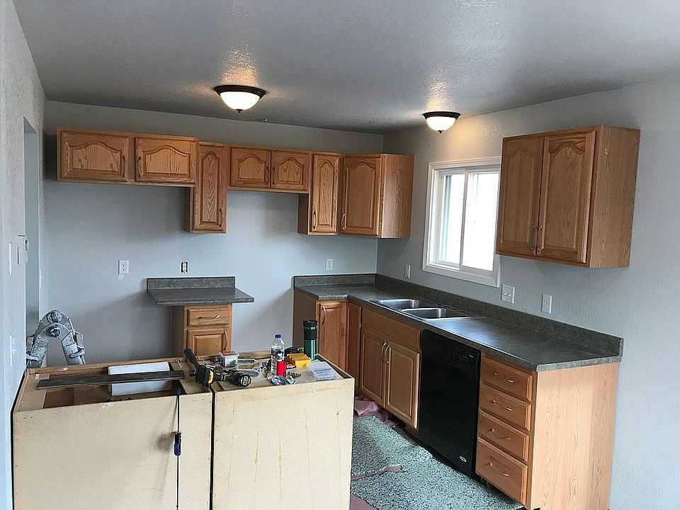 1st image of 2500 May Ct