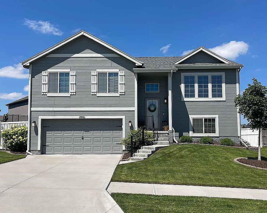 1st image of 7816 N 147th Ave