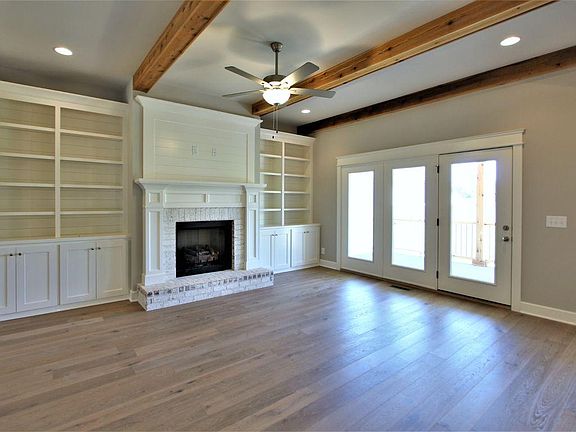 5th image of 207 Ivie Ln #20-20-C