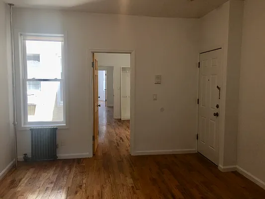 Rented by Showcase Realty | media 9