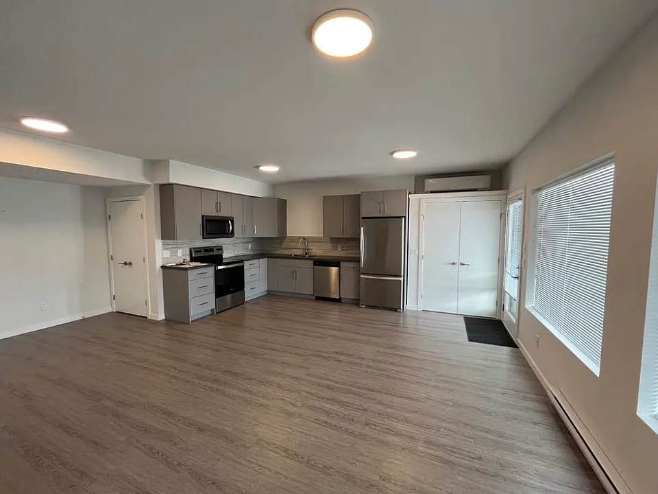Astoria Dr