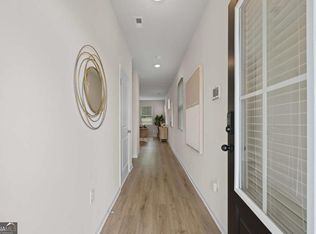 1283 Meadowbrook Dr, Jonesboro, GA 30238