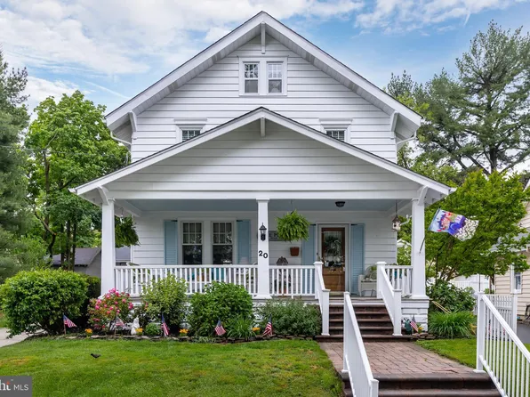 20 Linden Ave, Pitman, NJ 08071