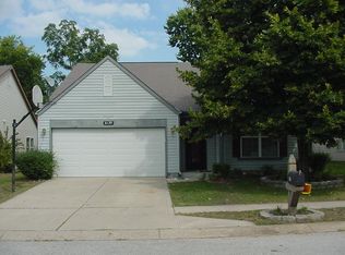 8139 Snug Harbor Dr, Indianapolis, IN