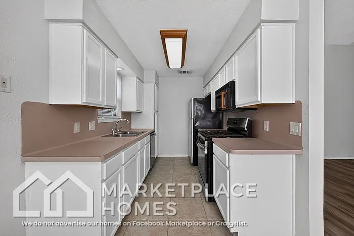 1707 Provident Ln — Photo 14