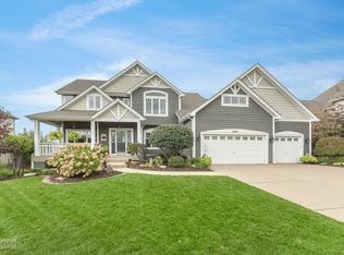 12828 Stellar Ln, Plainfield, IL 60585