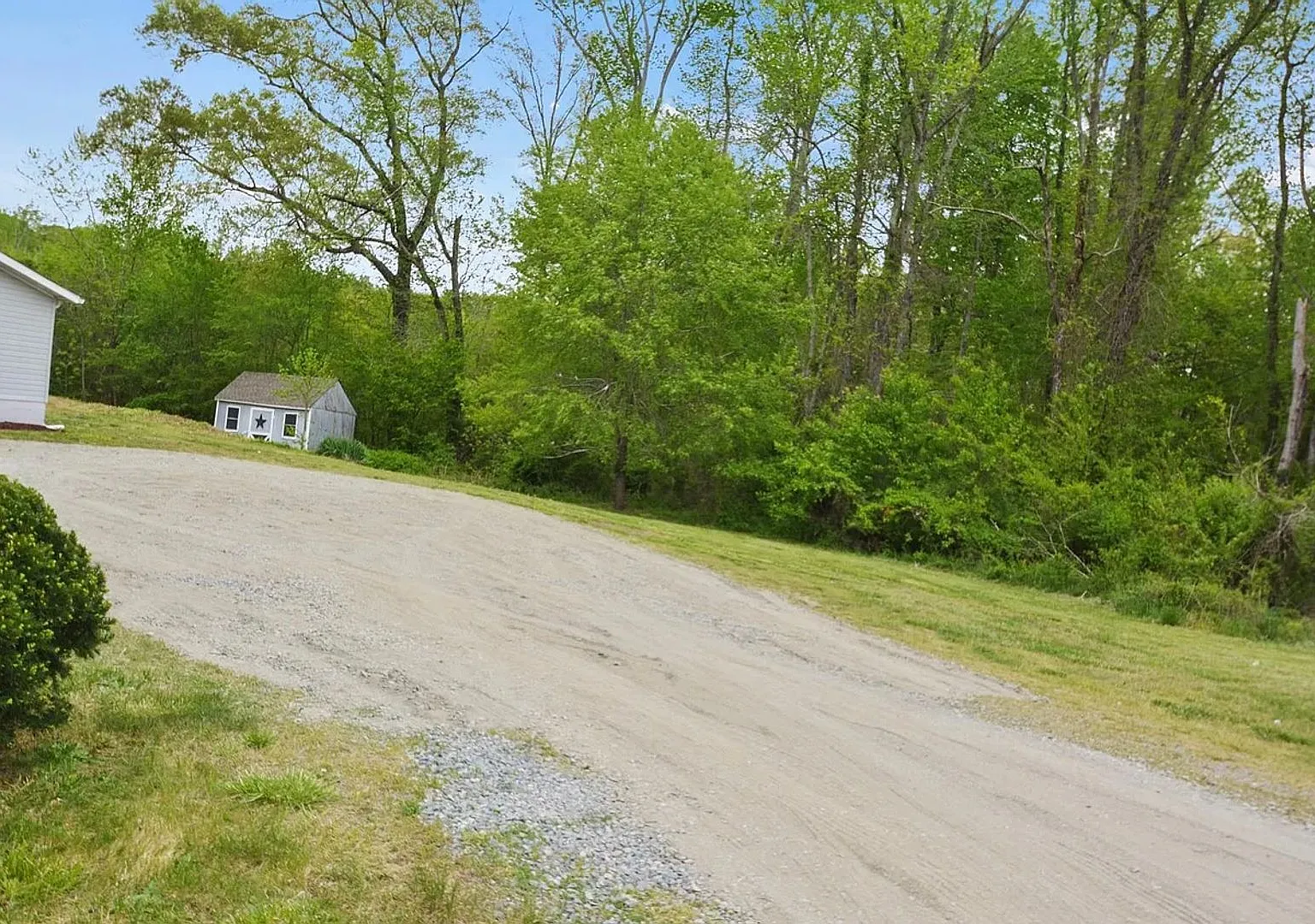 **Coming Soon** Private Country Retreat On 11+ Acres | 3 Bedrooms | 2 Bathrooms | Available Septe... — Photo 2