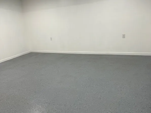 455 East 43rd Street image 20 of 21